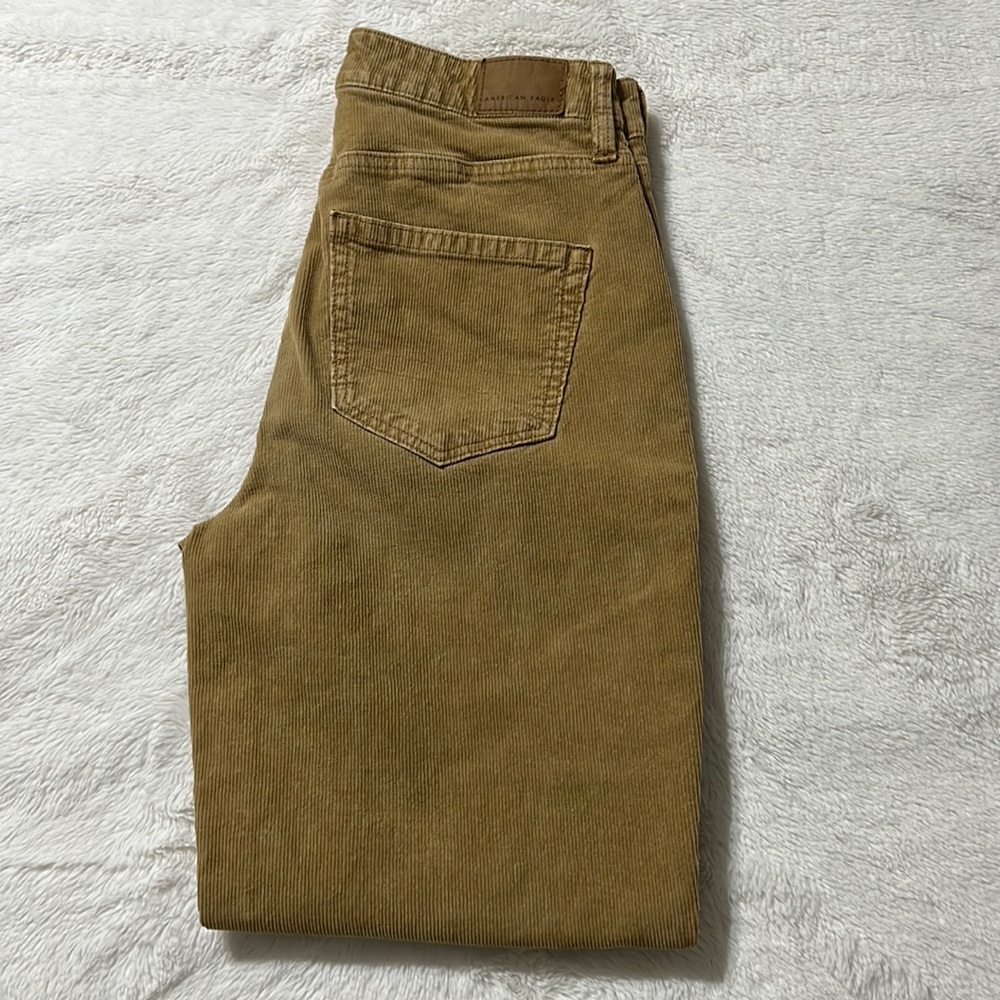 American Eagle Stretch Corduroy Mom Straight Pant size 4